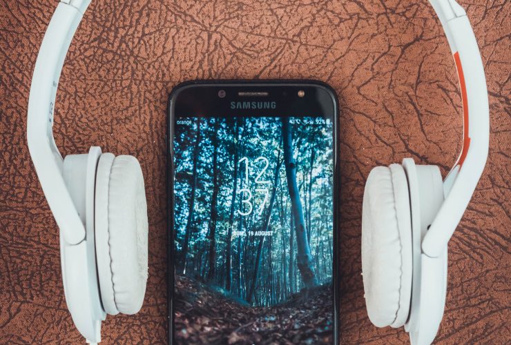 guadagnare soldi ascoltando musica